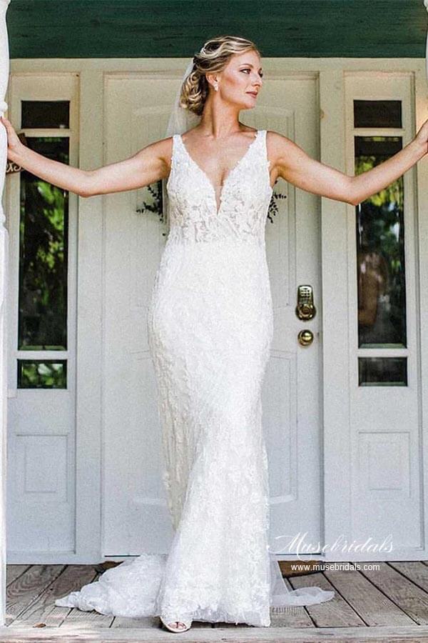 Beautiful Tulle Mermaid V-neck Lace Wedding Dress, MW941