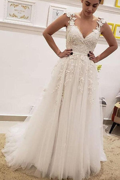 files/IvoryA-lineV-neckWeddingDressesWithLaceAppliques_BridalGown_MW925_2.jpg