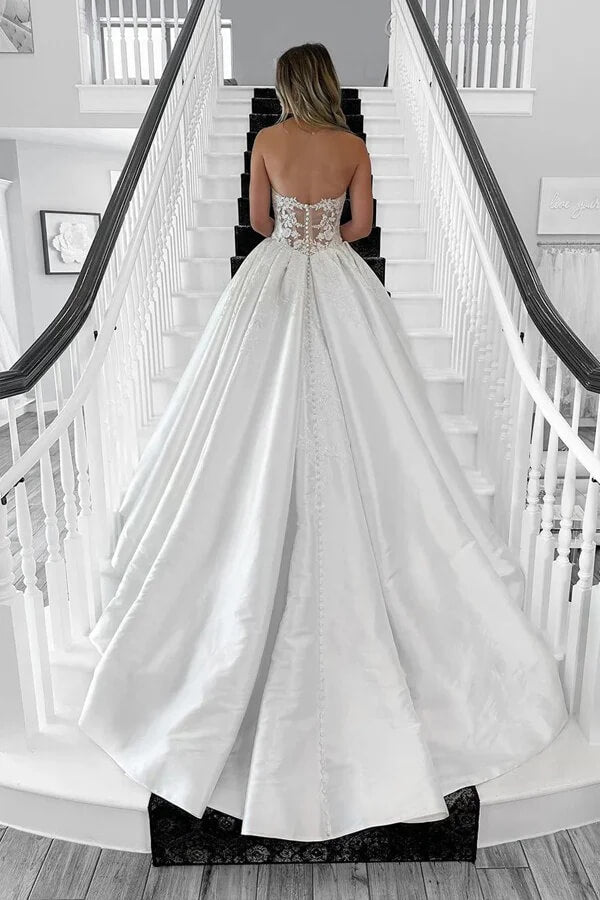 Satin Ball Gown Sweetheart Vintage Wedding Dresses With Lace Appliques, MW1071 Satin Ball Gown Sweetheart Vintage Wedding Dresses With Lace Appliques, MW1071