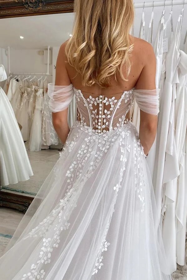 sweetheart neckline beach wedding dress Tulle Lace Dresses, MW1171 while the dramatic court drop:H26_May.Antecipação_28.04 ASOS Design - Long Size:WXS