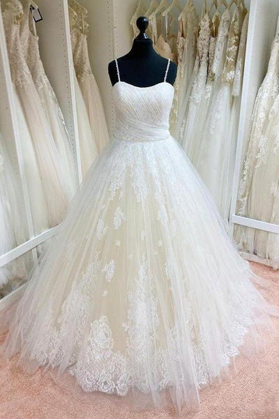 files/TulleBallGownSpaghettiStrapsLaceAppliquesWeddingDresses_MW975_2.jpg