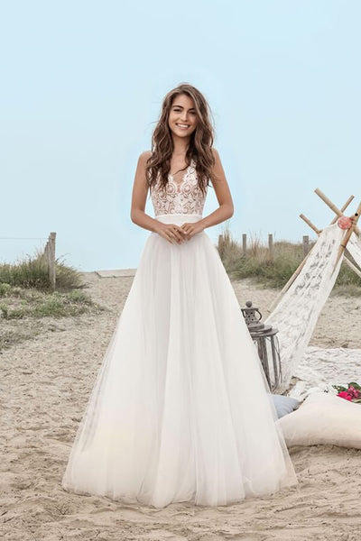 products/BohoTulleLaceA-lineFloorLengthOpenBackBeachWeddingDresses_MW673_2.jpg