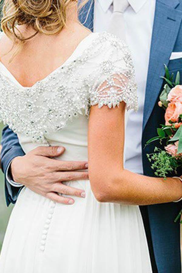 Chiffon A-line V-neck Wedding Dresses With Beading MW830