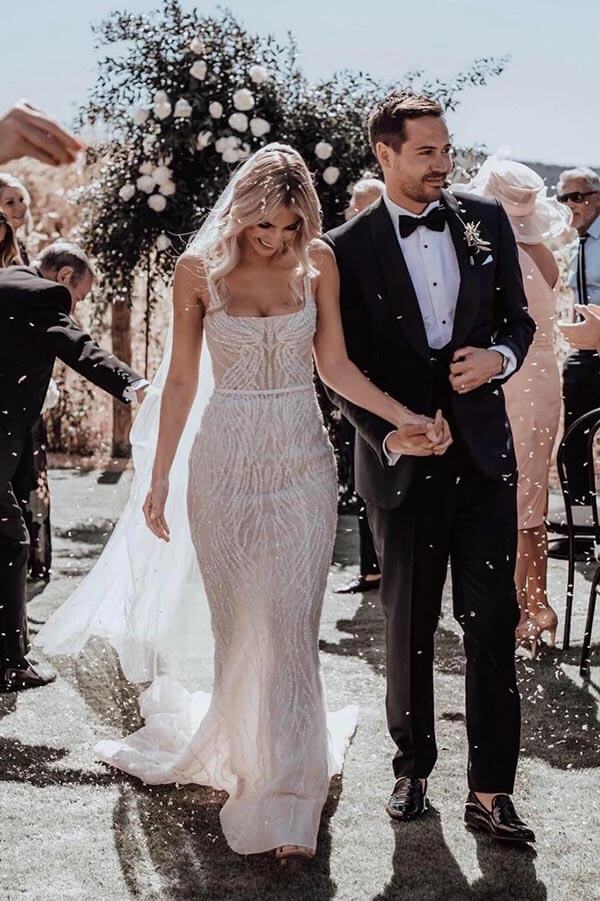 Gorgeous Mermaid Sleeveless Spaghetti Straps Lace Wedding Dresses, MW795 Gorgeous Mermaid Sleeveless Spaghetti Straps Lace Wedding Dresses, MW795