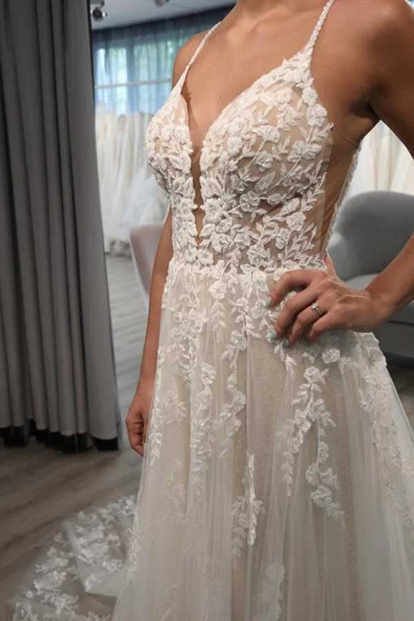 Ivory Tulle A-line V-neck Spaghetti Straps Lace Appliques Wedding Dresses, MW739 Ivory Tulle A-line V-neck Spaghetti Straps Lace Appliques Wedding Dresses, MW739