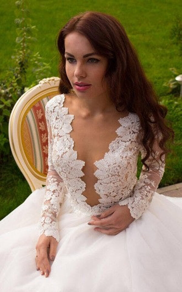 Ivory Tulle A-line Long Sleeves Wedding Dresses, MW669 | Musebridals Ivory Tulle A-line Long Sleeves Wedding Dresses, MW669 | Musebridals
