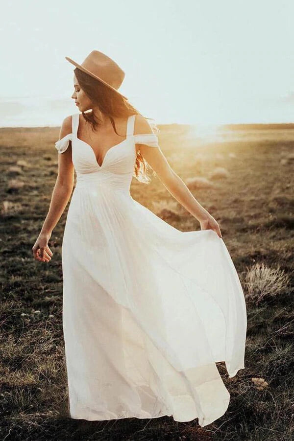 Ivory Vintage A-line Floor Length Wedding Dresses MW671 | Musebridals