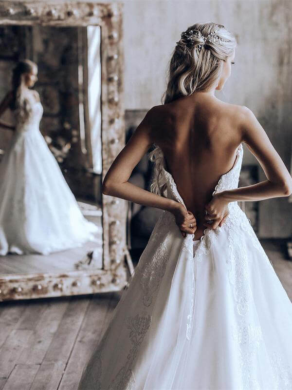 Lace A-line Sweetheart Strapless Wedding Dress, Sweep Train Bridal Dresses, MW546 Lace A-line Sweetheart Strapless Wedding Dress, Sweep Train Bridal Dresses, MW546