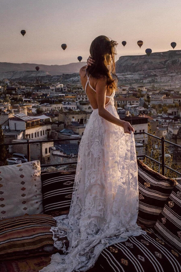 Lace Spaghetti Straps Criss-Cross Straps Wedding Dress With Sweep Train, MW577 Lace Spaghetti Straps Criss-Cross Straps Wedding Dress With Sweep Train, MW577