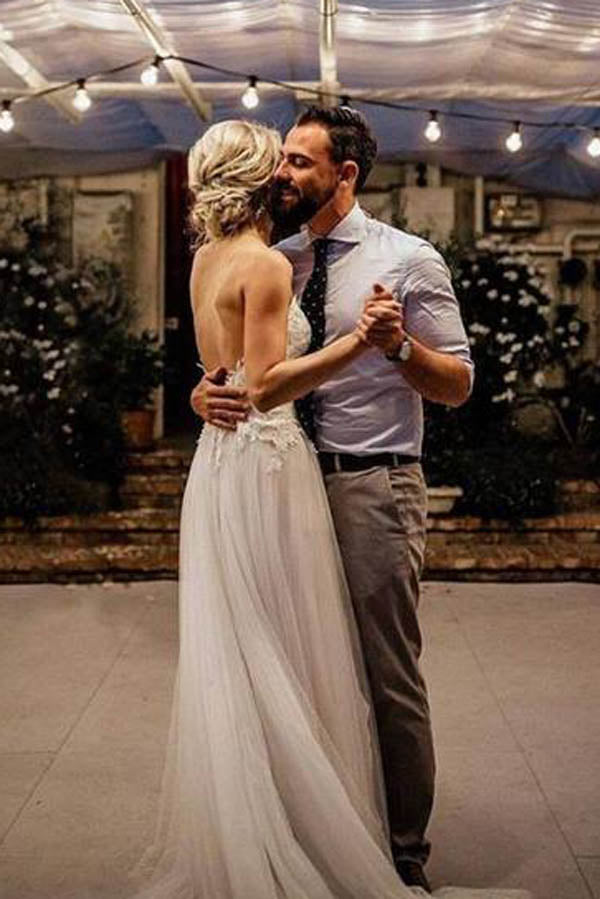 V-neck Beach Backless Spaghetti Strap Summer Wedding Dresses,MW272 V-neck Beach Backless Spaghetti Strap Summer Wedding Dresses,MW272
