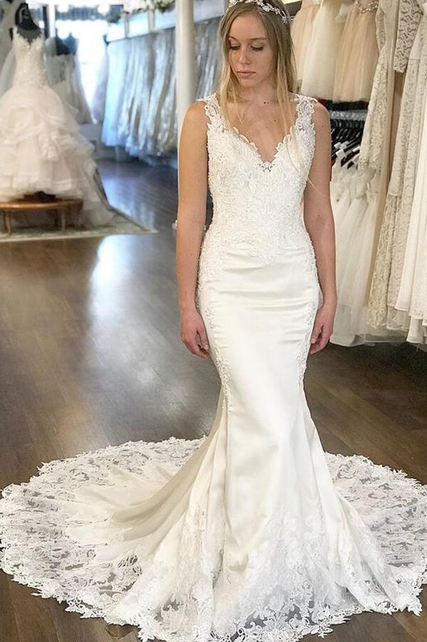 Mermaid Satin Lace V-neck Appliqued Wedding Dress MW603 | Musebridals Mermaid Satin Lace V-neck Appliqued Wedding Dress MW603 | Musebridals