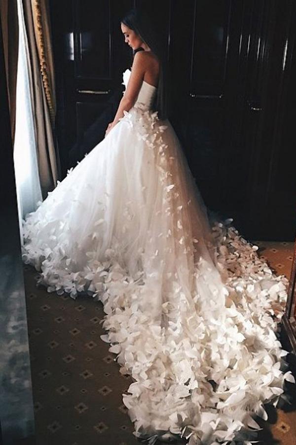 green emerald velvet dress Elegant Off Shoulder Modest Tulle Wedding Dress Bridal Gown With Flowers,  MW141 – Musebridals