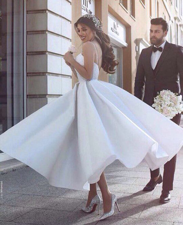 Satin A-line V-neck Spaghetti Straps Short Wedding Dresses with Appliques, MW514 Satin A-line V-neck Spaghetti Straps Short Wedding Dresses with Appliques, MW514