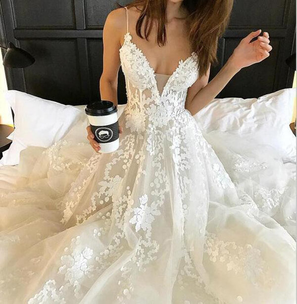 Spaghetti Straps Beach Wedding Dress, Boho Bridal Gown with Appliques Lace,MW340 Spaghetti Straps Beach Wedding Dress, Boho Bridal Gown with Appliques Lace,MW340