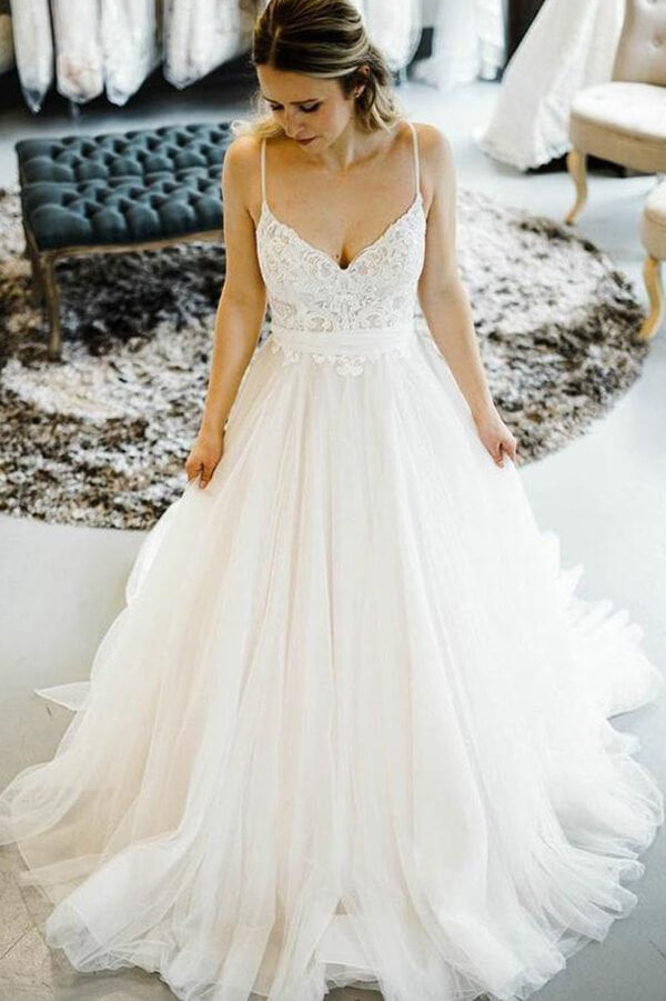 Tulle Lace A-line Spaghetti Straps Wedding Dresses With Court Train, MW653 Tulle Lace A-line Spaghetti Straps Wedding Dresses With Court Train, MW653