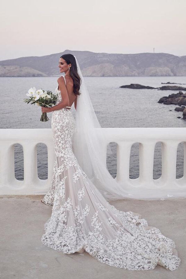 Vintage Lace Mermaid Deep V Neck Wedding Dress, MW558 | Musebridals Vintage Lace Mermaid Deep V Neck Wedding Dress, MW558 | Musebridals