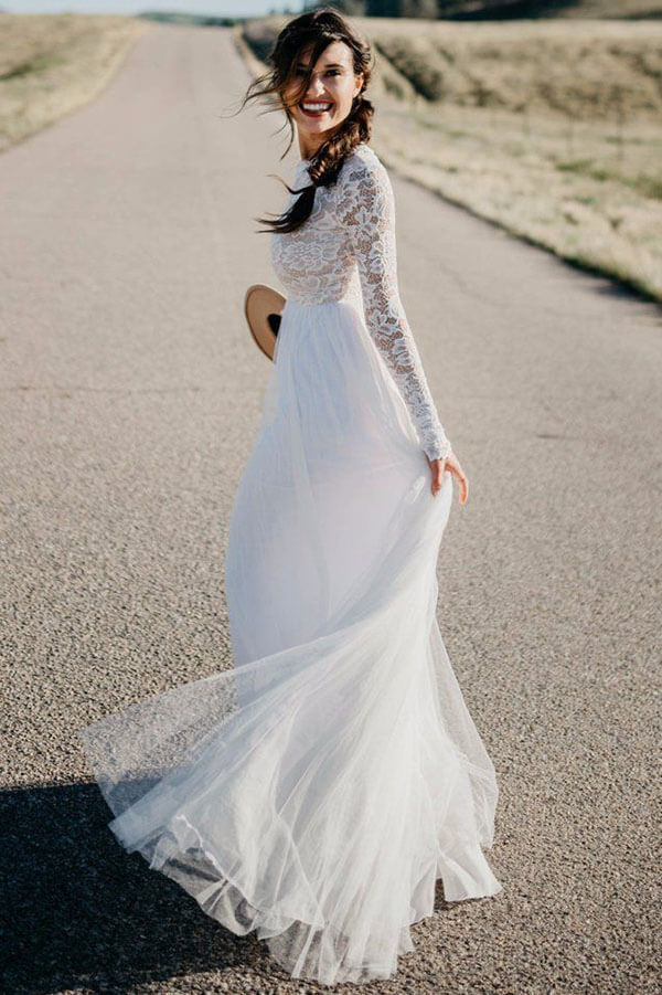 White Lace Tulle Long Sleeves Beach Wedding Dress, MW570 | Musebridals White Lace Tulle Long Sleeves Beach Wedding Dress, MW570 | Musebridals