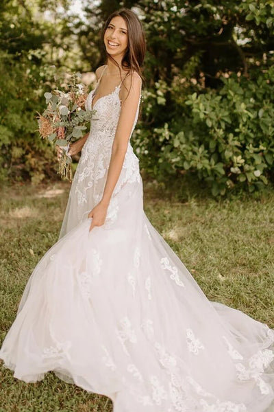 files/A-LineSpaghettiStrapsTulleRusticWeddingDressWithAppliquesWD656-4_1024x1024_8677cab1-e40a-42e5-986a-f7f75d8cf0be.jpg