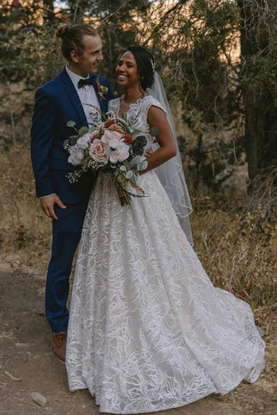 files/CharmingTulleLaceALineVNeckBohemianWeddingDress_BridalGown_MW1138_3.jpg