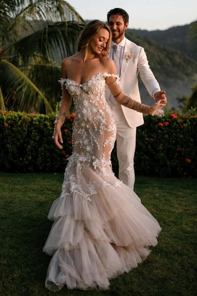files/GorgeousMermaidOffShoulderLongSleeveWeddingDressWithLace_MW1289_1.jpg
