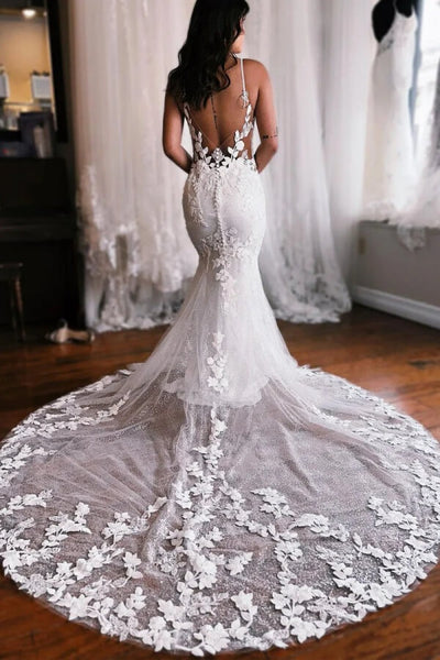 files/GorgeousTulleMermaidVNeckWeddingDressesWithLaceAppliques_MW1181_3.jpg