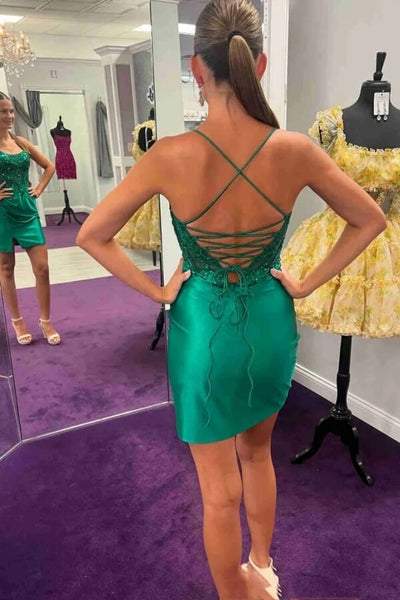 files/GreenSheathLaceSequinsSpaghettiStrapsShortHomecomingDresses_MH700_1.jpg