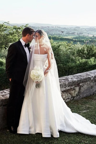 files/SatinBallGownStraplessSideSlitWeddingDressesWithSweepTrain_MW1114_4.jpg