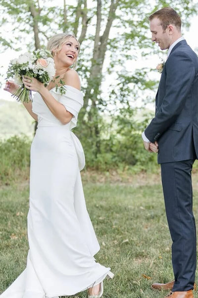 files/SatinMermaidOffShoulderForestWeddingDressesWithBowknot_MW1130_3.jpg