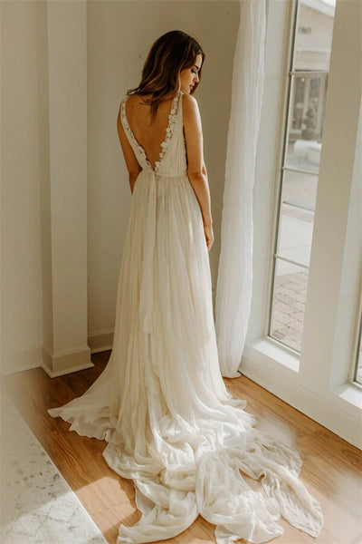 files/SimpleChiffonALineBohemianBacklessBeachWeddingDressWithLace_MW1305_3.jpg