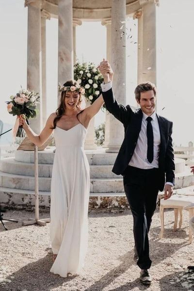 files/SimpleChiffonALineSpaghettiStrapsSweepTrainWeddingDresses_MW1160_2.jpg