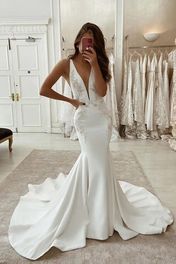 Stretch Satin Mermaid Deep V-neck Wedding Dress MW934