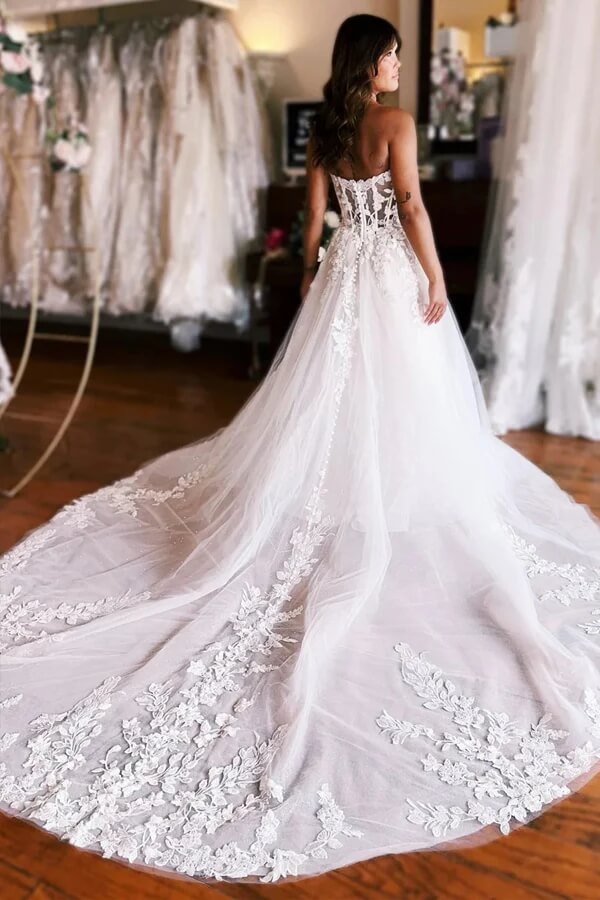 Tulle A-line Wedding Dresses With Lace Appliques, MW1016