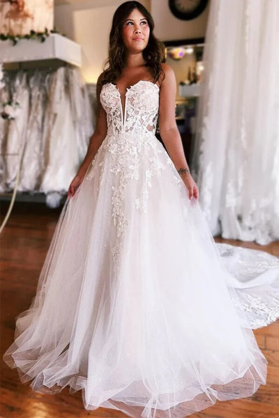 files/TulleA-lineStraplessPrincessWeddingDressesWithLaceAppliques_MW1016_2.jpg