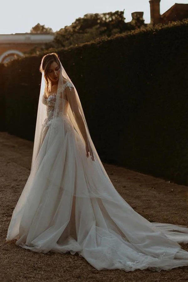Tulle A-line Sweetheart Neck Beach Wedding Dresses With Lace Appliques, MW938