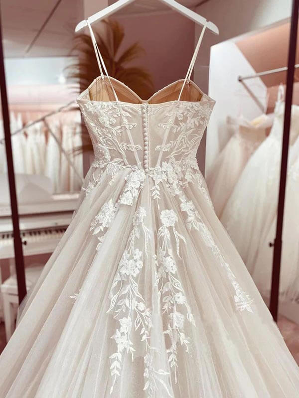 Tulle A-line Sweetheart Wedding Dress With Lace, MW948