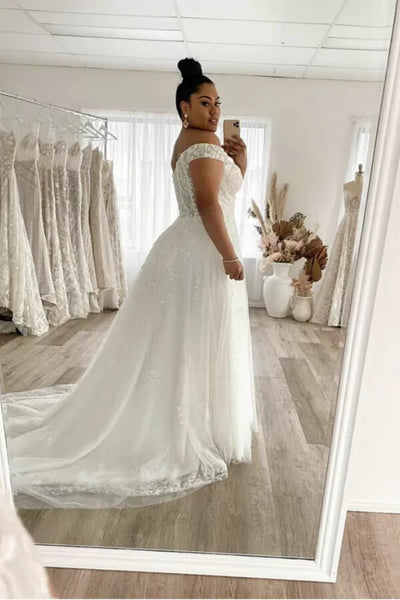 files/TulleALineOff-the-ShoulderLaceAppliquesPlusSizeWeddingDresses_MW1307_2.jpg