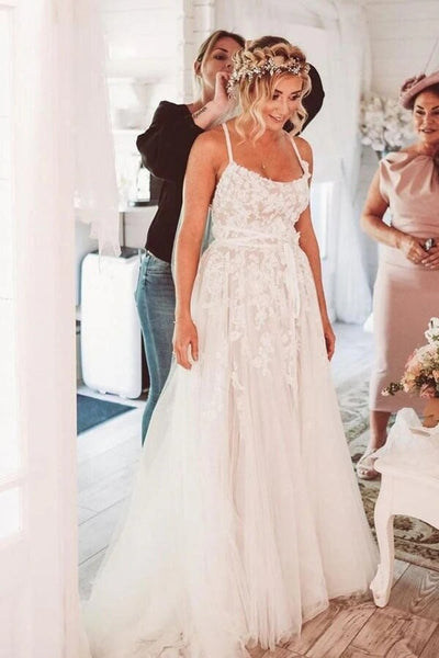 files/TulleALineScoopNeckLaceAppliquesPrincessWeddingDresses_MW1193_4.jpg