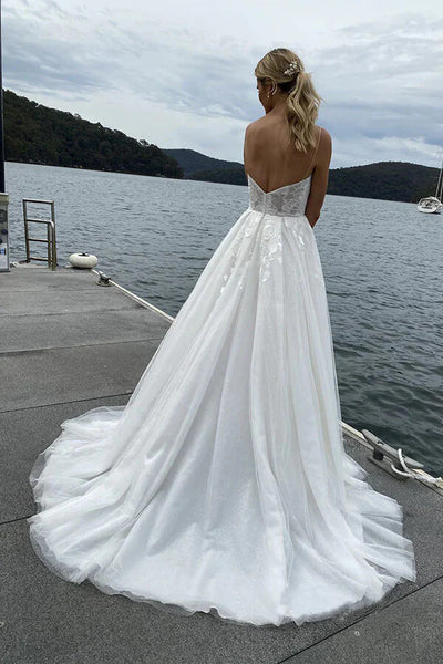 files/TulleALineSpaghettiStrapsSweetheartLaceWeddingDressWithSlit_MW1124_2.jpg