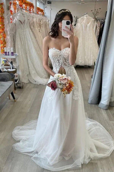 files/TulleALineSweetheartLongSleeveWeddingDressesWithLaceAppliques_MW1288_3.jpg