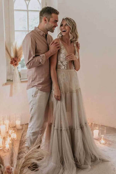 files/TulleALineV-neckBacklessRusticWeddingDressesWithLaceAppliques_MW1146_4.jpg