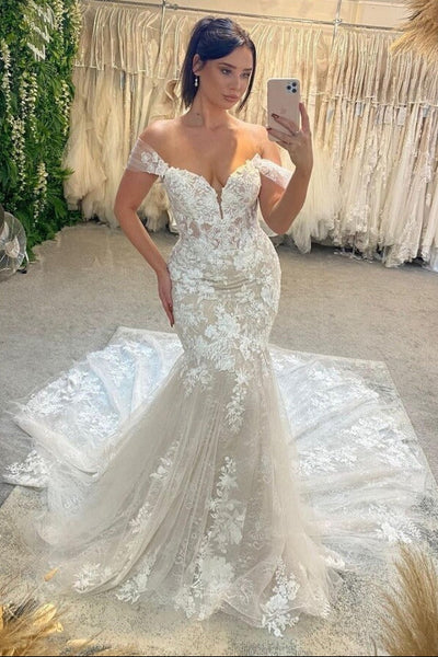 files/TulleMermaidOffShoulderLaceAppliquesWeddingDressWithCourtTrain_MW1315_3.jpg