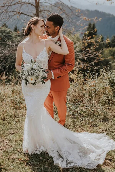 files/TulleMermaidVNeckSpaghettiStrapLaceAppliquesWeddingDresses_MW1125_1.jpg
