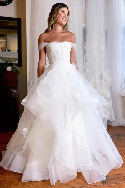 files/WhiteTulleALineOffShoulderWeddingDressesWithLaceAppliques_MW1306_2.jpg