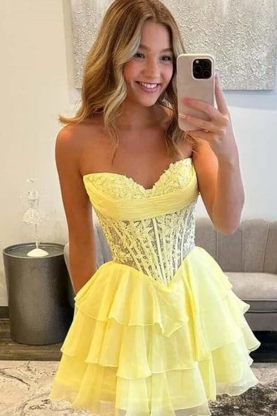 files/YellowALineChiffonLayeredLaceSweetheartShortHomecomingDresses_MH703_2.jpg