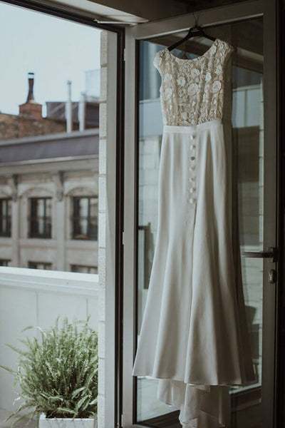 products/BohoLaceSheathBateauCapSleevesWeddingDresses_BridalGown_MW646_1.jpg