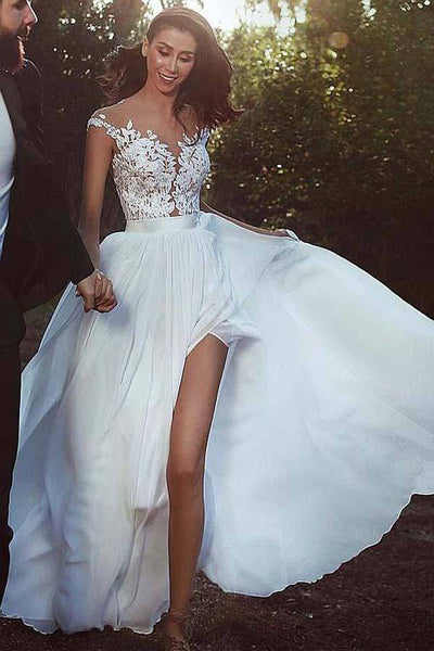 products/ChiffonA-lineV-neckLaceAppliquesWeddingDressWithSlit_BridalGown_MW784_3.jpg
