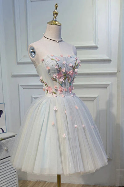 products/CuteGrayTulleA-lineSweetheartShortHomecomingDressesWithFlowers_MH543_1.jpg