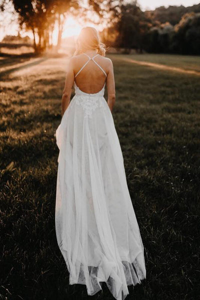 products/FabulousTulleA-lineBacklessHalterAppliquedWeddingDress_BirdalGown_MW606_2.jpg