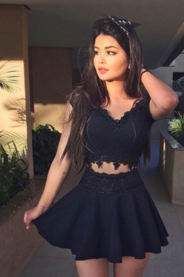 Black Cap Sleeve Sweetheart Lace Appliques Homecoming Dress, Short Prom Dress, MH119