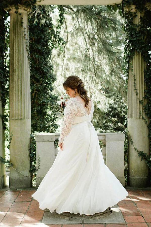 Ivory Chiffon Lace A-line Scoop Plus Size Long Sleeves Wedding Dresses, MW585 | plus sizes wedding dress near me | bridal gowns | a line wedding dress | www.musebridals.com